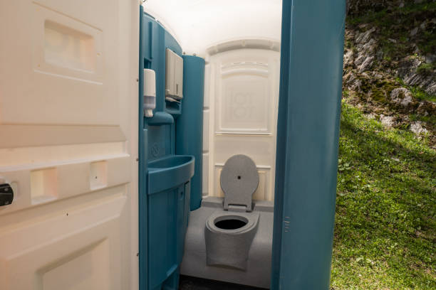 Best Portable bathroom rental  in Jarrell, TX